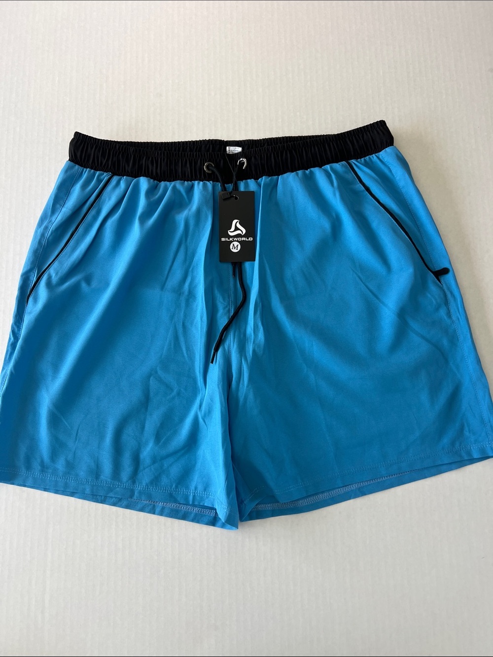 Silkworld SkyBlue Performance Men’s Shorts Quick Dry Black Waistband Size M NWT